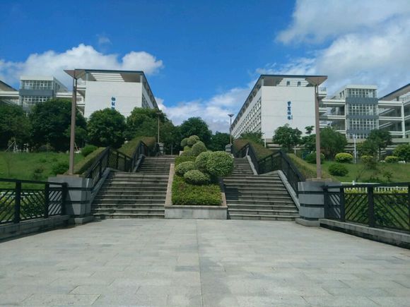仲恺农业工程学院