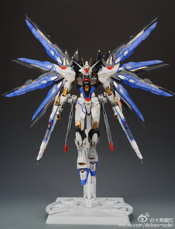 ZGMF-X20A 强袭自由高达