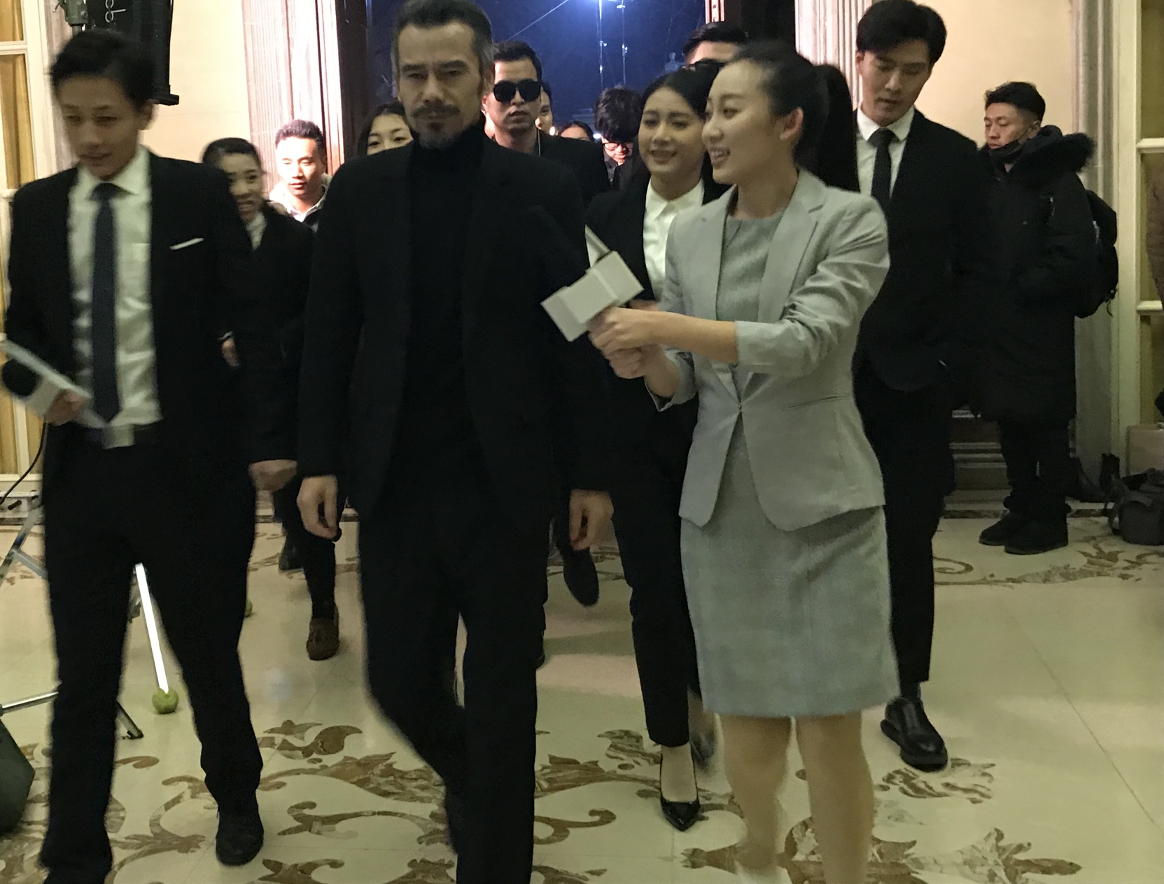 任青安 任青安