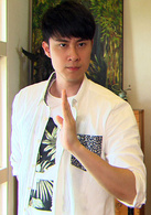 他看她的第2眼