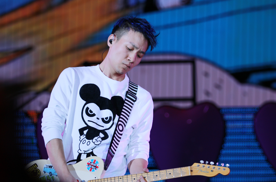 程振兴(音乐製作人、词曲创作人、电子音乐製作人)
