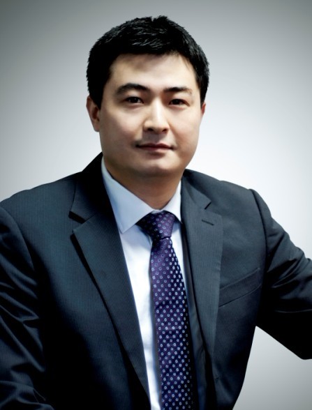 何剑锋(慧亚传媒集团信息中心总监) 何剑锋(慧亚传媒集团信息中心总监)