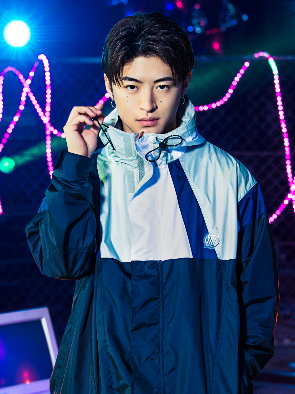 佐野玲于