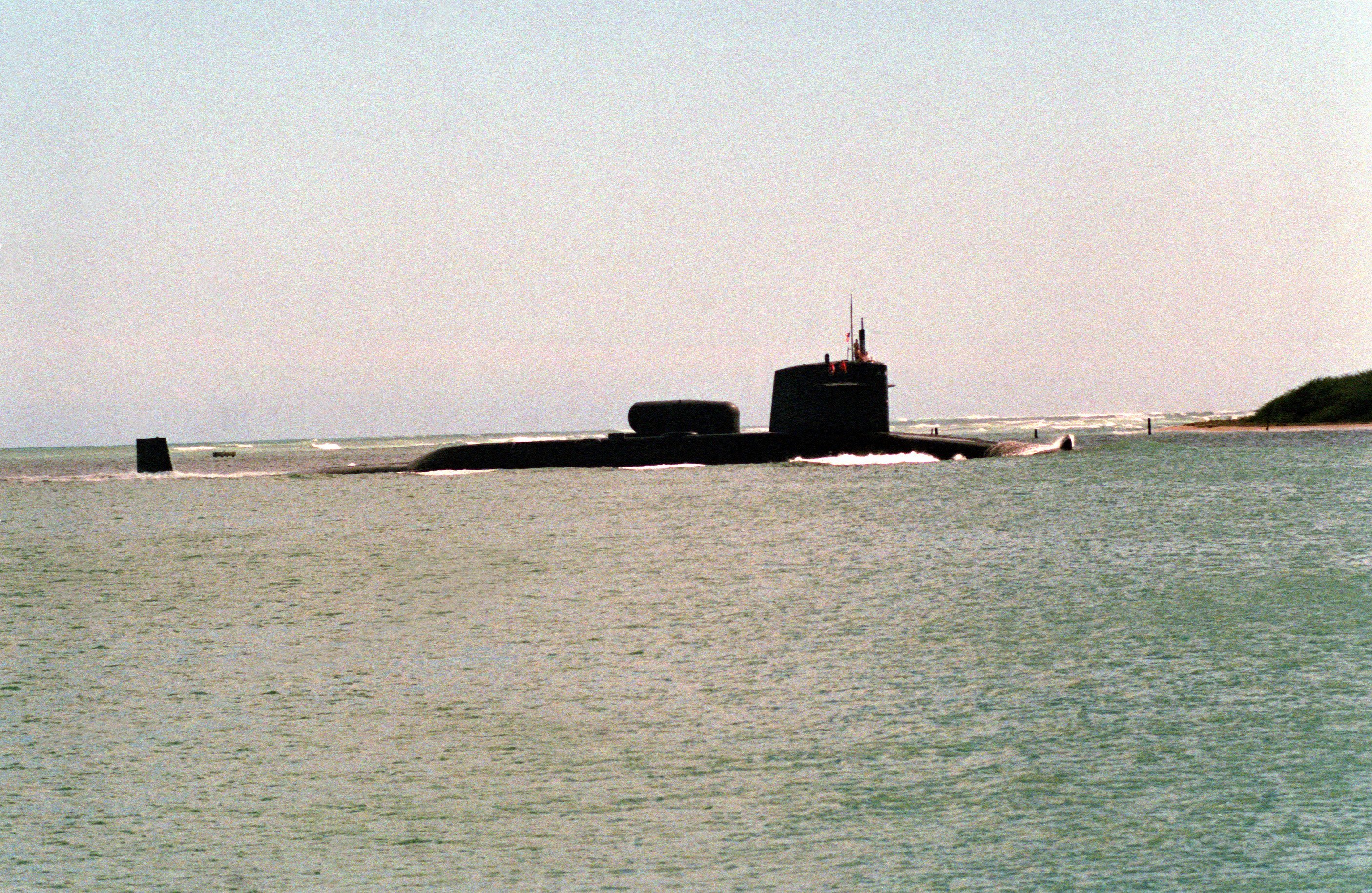 SSBN609“萨姆·休斯顿”号改装为海豹突击队输送艇 SSBN609“萨姆·休斯顿”号改装为海豹突击队输送艇