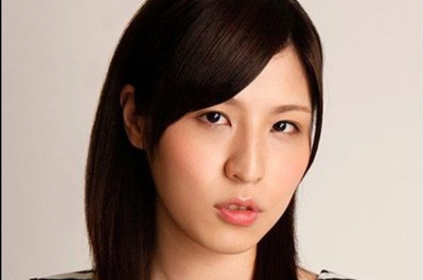 衣川里佳