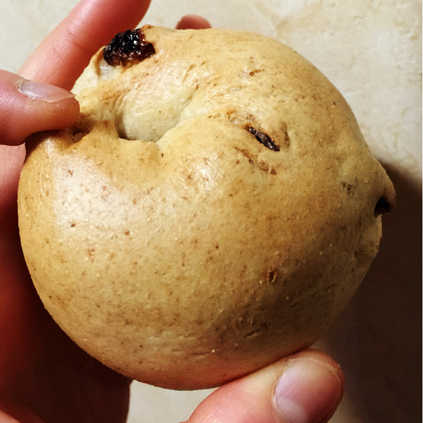 加州葡萄乾贝果