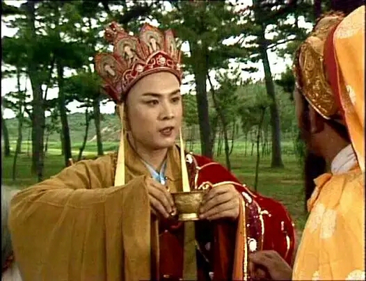 徐少华主演82版《西游记》剧照 饰唐僧 徐少华主演82版《西游记》剧照 饰唐僧