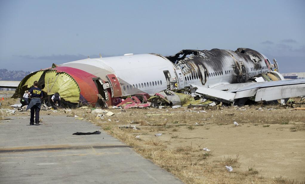 2013年韩亚航空214航班事故现场