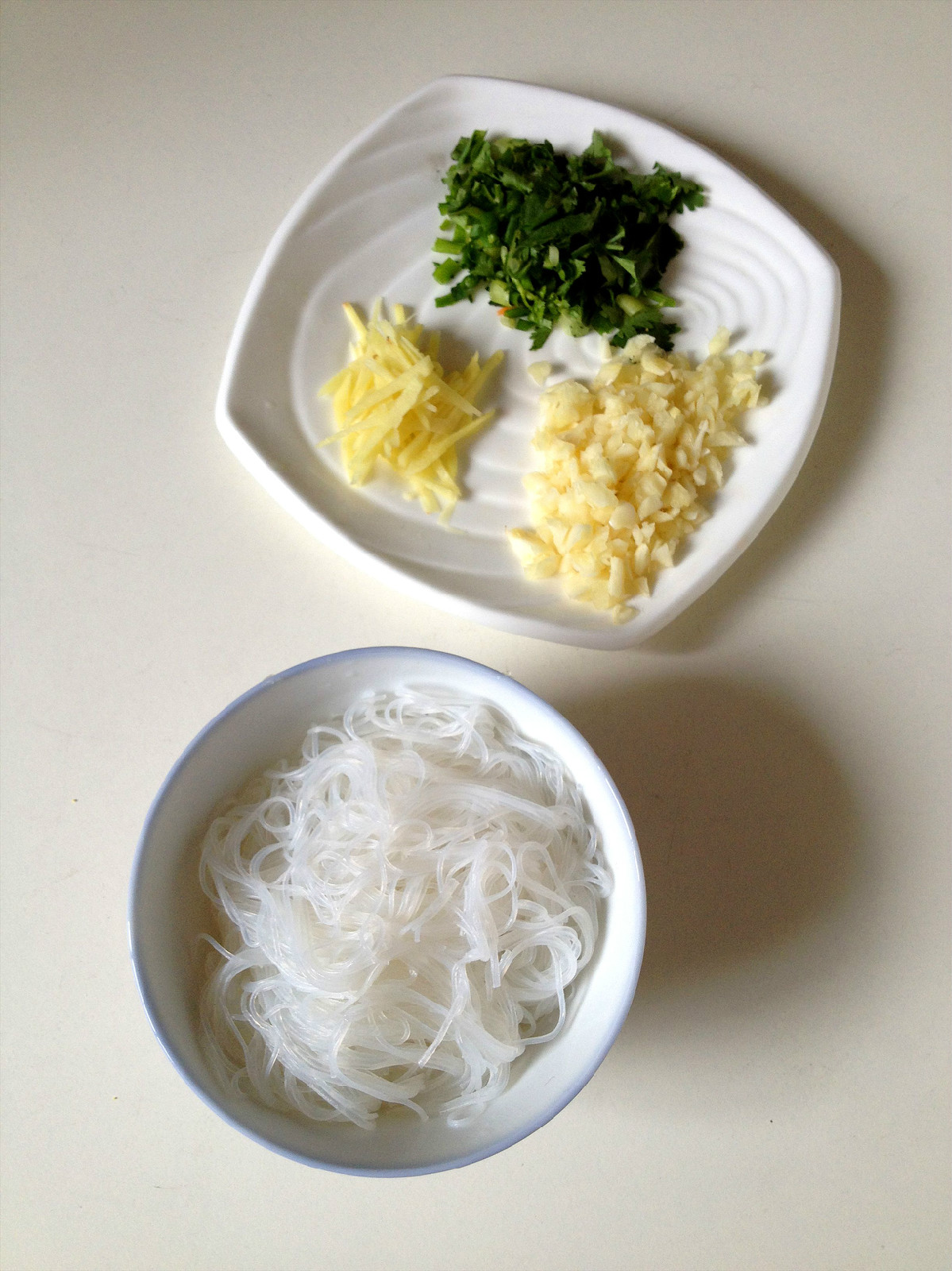 蒜蓉冬粉蒸扇贝