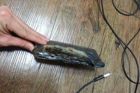 充电手机爆炸 充电手机爆炸