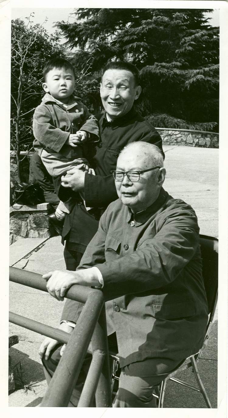 邓家栋与叶剑英元帅 邓家栋与叶剑英元帅