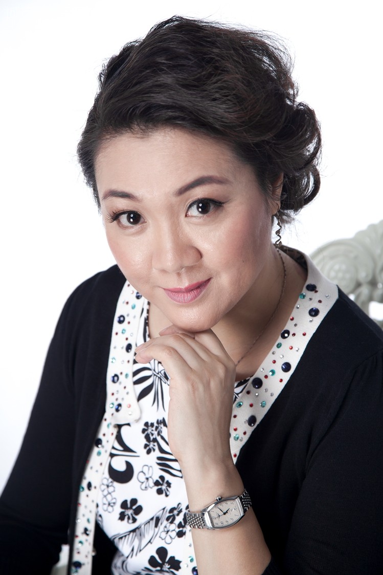 陆双 陆双