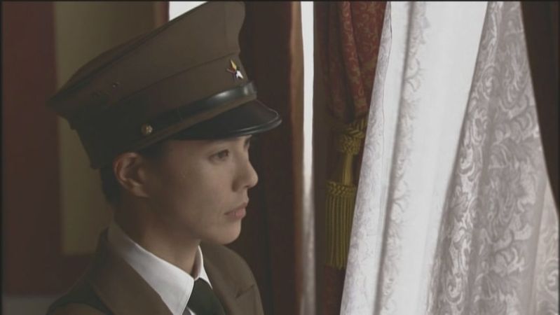 江角真纪子饰演的川岛芳子 江角真纪子饰演的川岛芳子