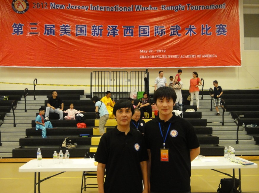 刘元亮与武术大师赵长军