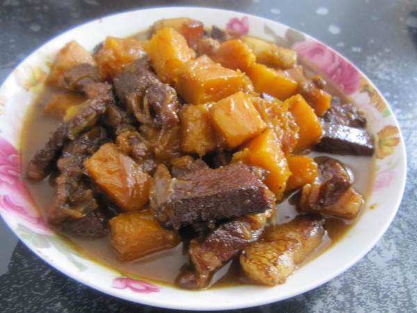 南瓜红烧肉