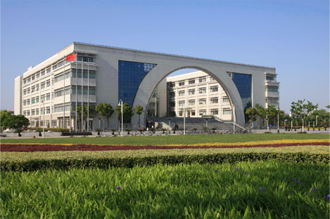 上海对外经贸大学图文信息大楼 上海对外经贸大学图文信息大楼
