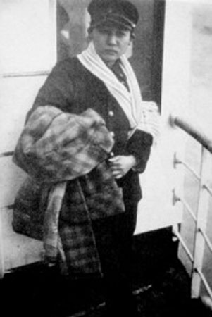 渡轮上的川岛芳子 渡轮上的川岛芳子