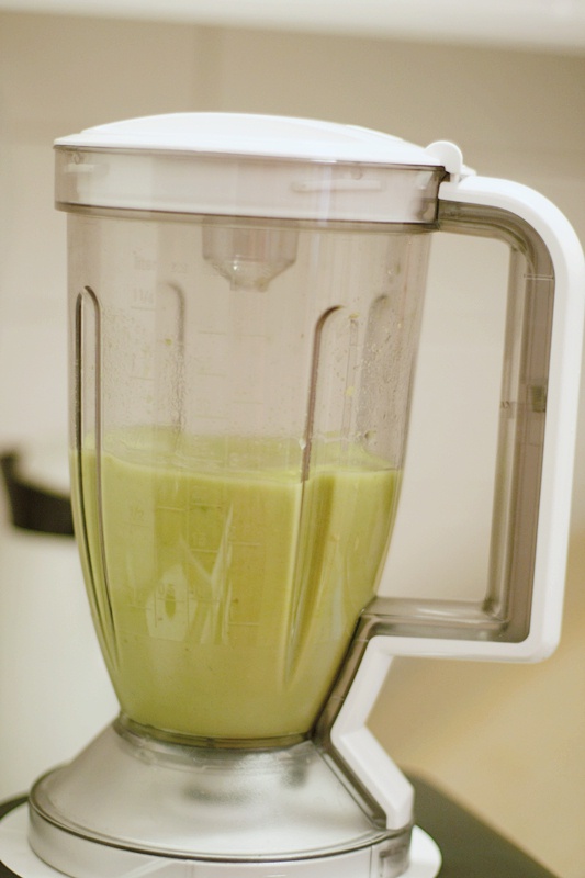 香蕉牛油果