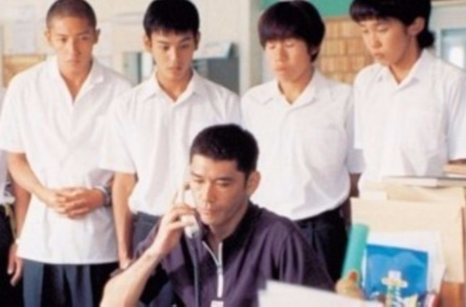 五个扑水的少年 五个扑水的少年