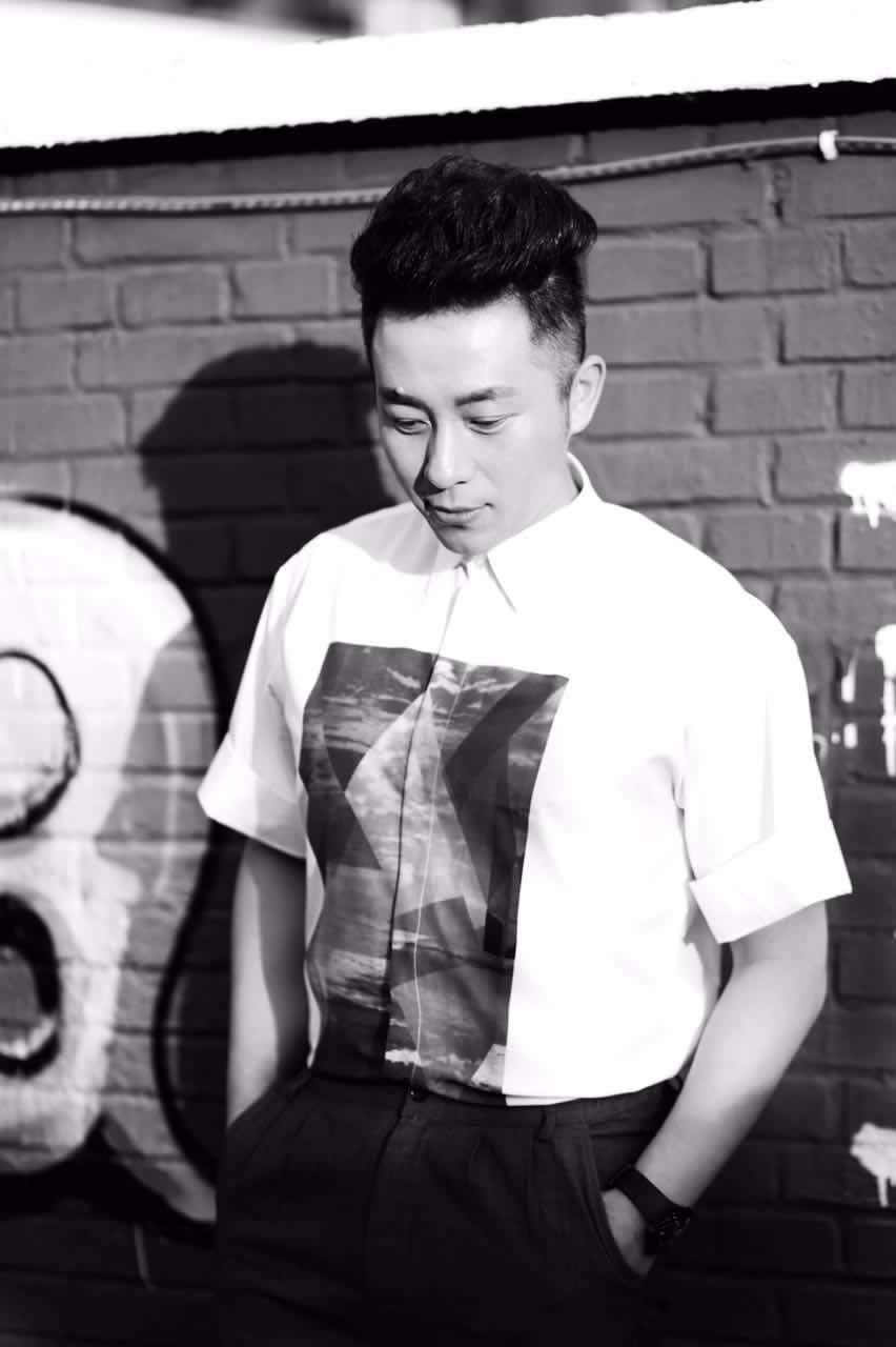 任升(湖南卫视快乐购首席购物专家、督导、培训师) 任升(湖南卫视快乐购首席购物专家、督导、培训师)