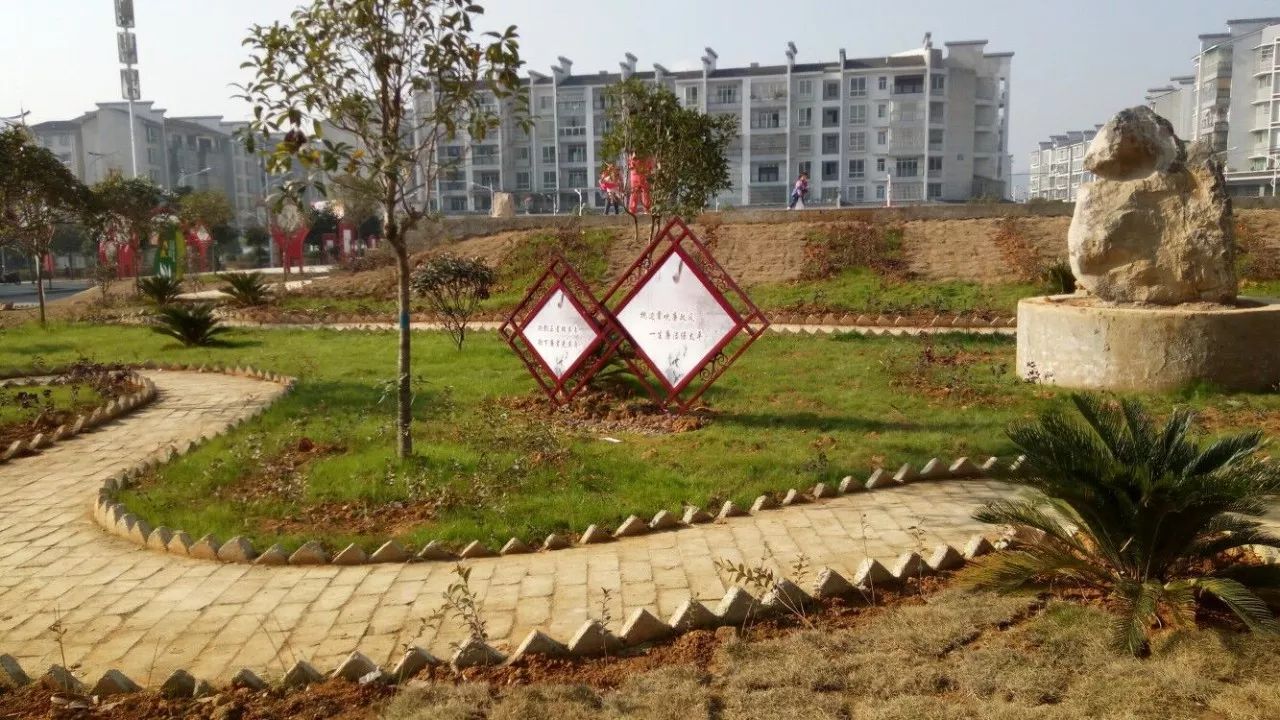 五龙街道(黑龙江省齐齐哈尔市龙沙区下辖的街道) 五龙街道(黑龙江省齐齐哈尔市龙沙区下辖的街道)