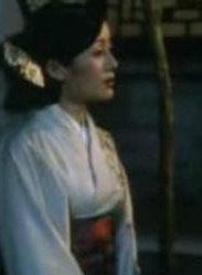 何伟