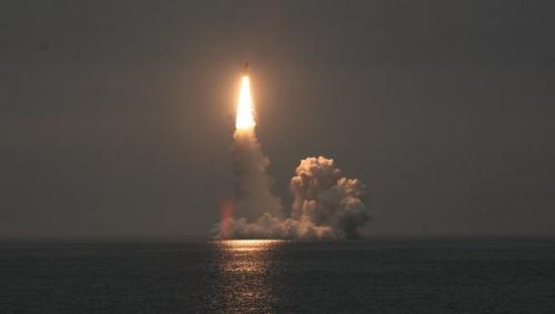 RSM-56夜间发射 RSM-56夜间发射