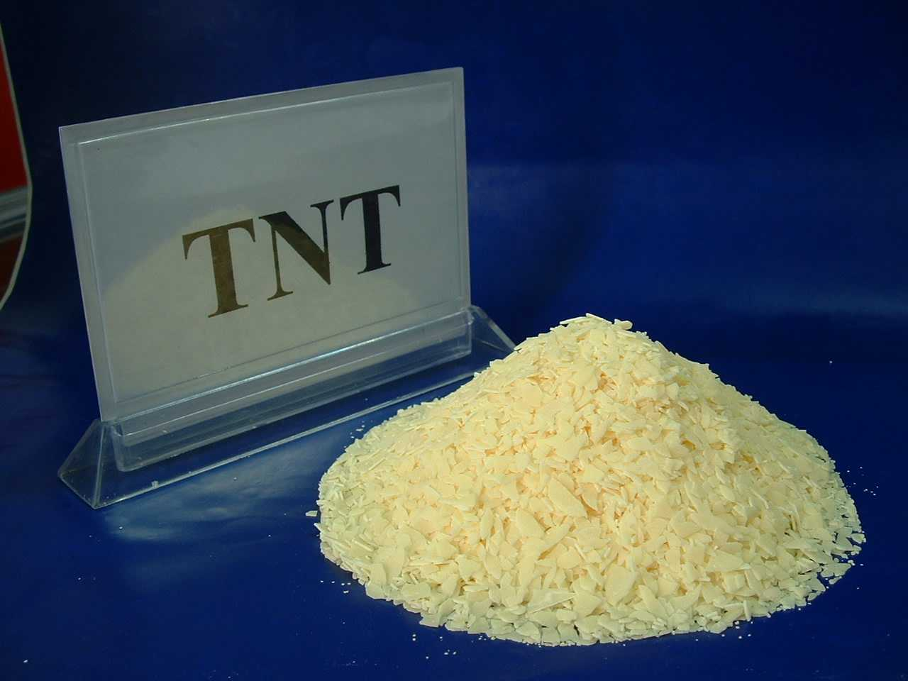 TNT(炸药,三硝基甲苯,C4) TNT(炸药,三硝基甲苯,C4)