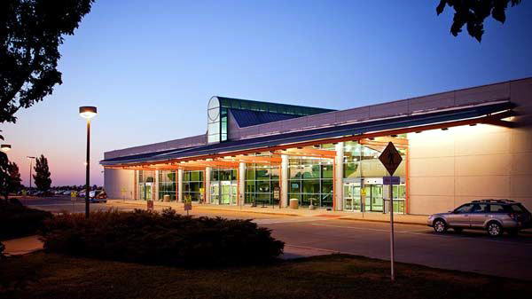 大学机场(Willard Airport) 大学机场(Willard Airport)