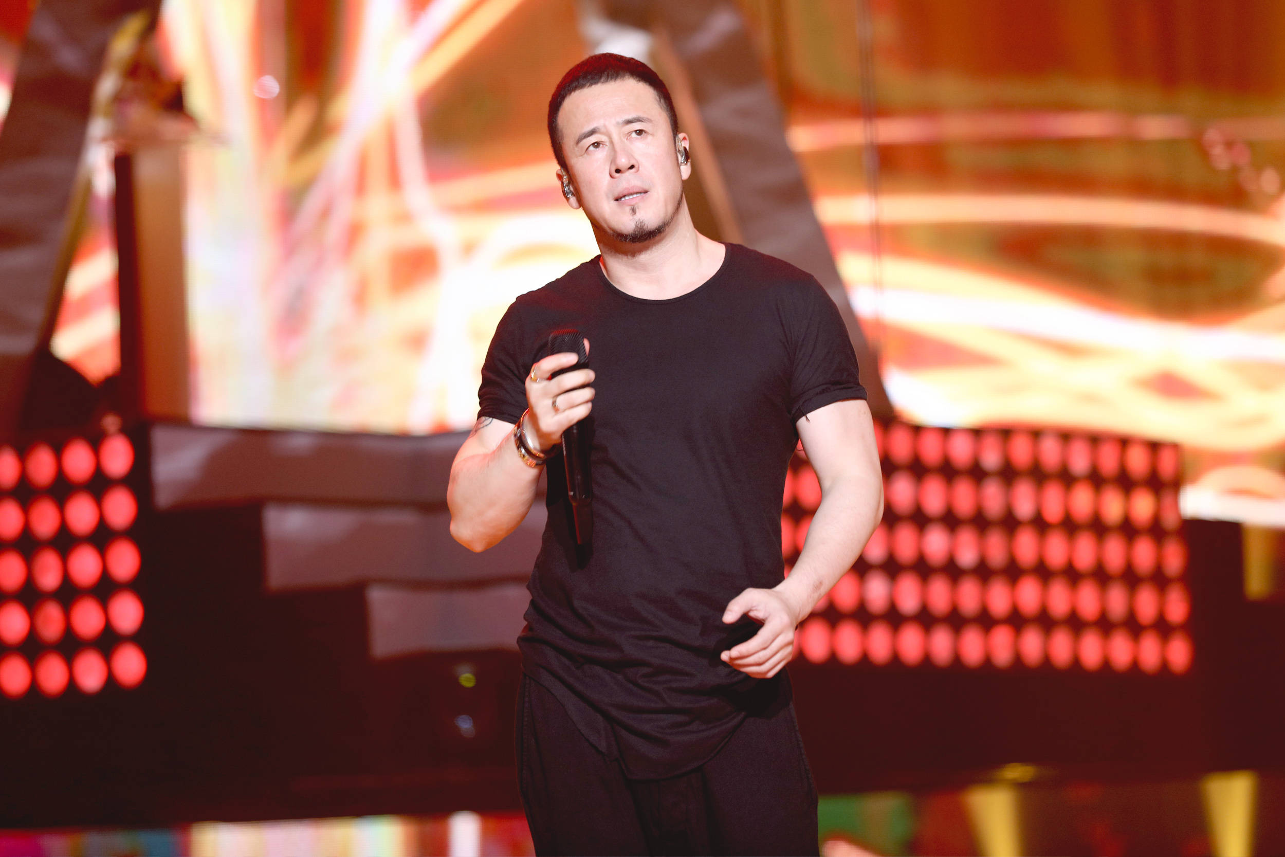 今天是你的生日(杨坤演唱歌曲) 今天是你的生日(杨坤演唱歌曲)