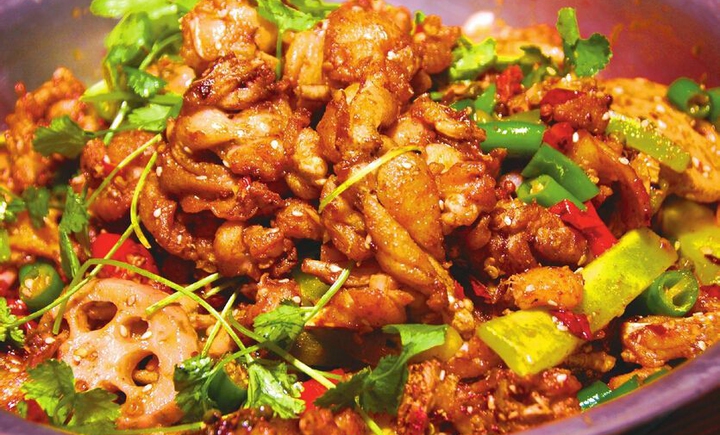乾锅麻辣牛蛙 乾锅麻辣牛蛙