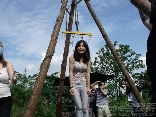 人体悬挂