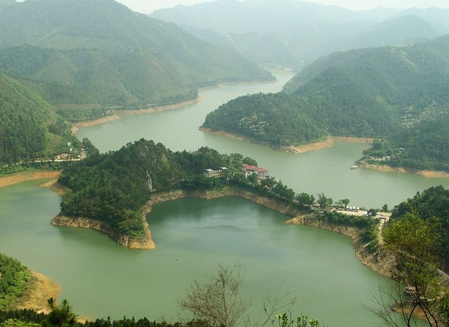 九龙湖(广东省肇庆市九龙湖)