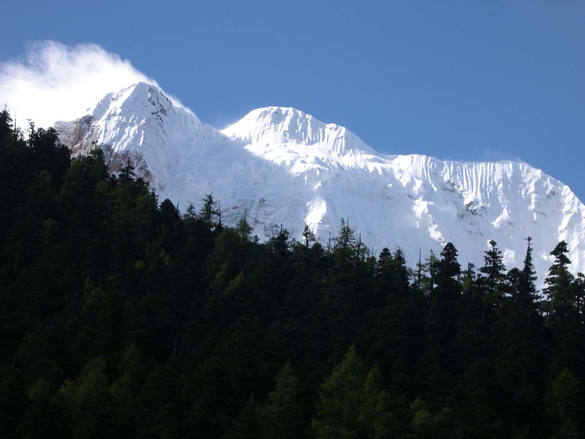 仙乃日神山 仙乃日神山