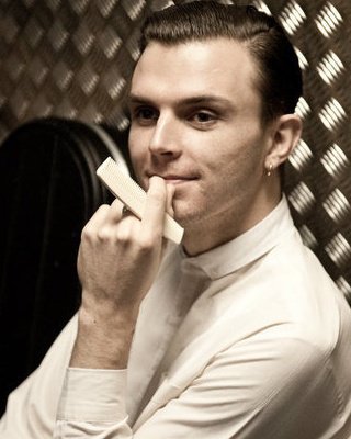 Theo Hutchcraft Theo Hutchcraft