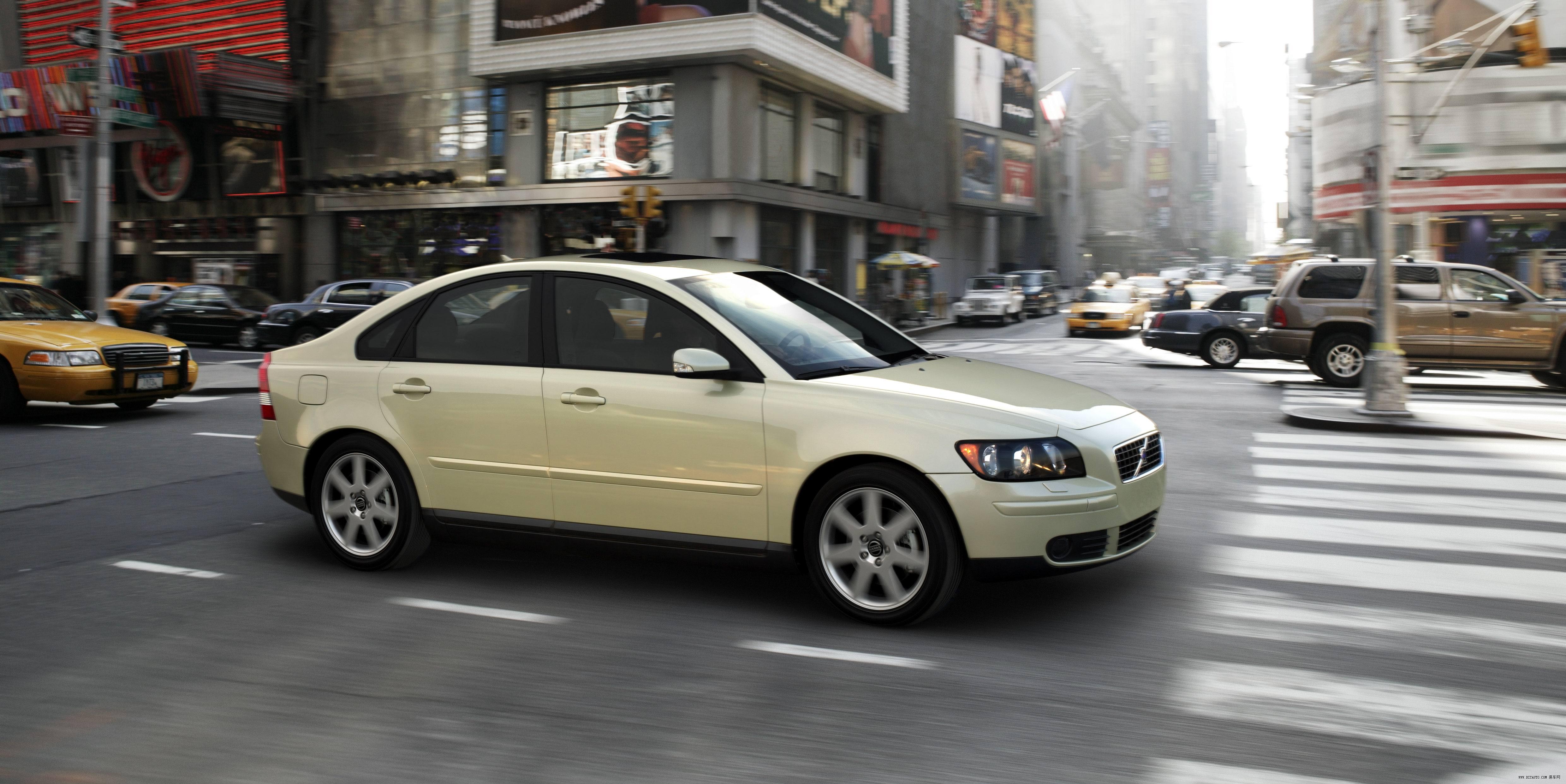 VOLVO S40 VOLVO S40