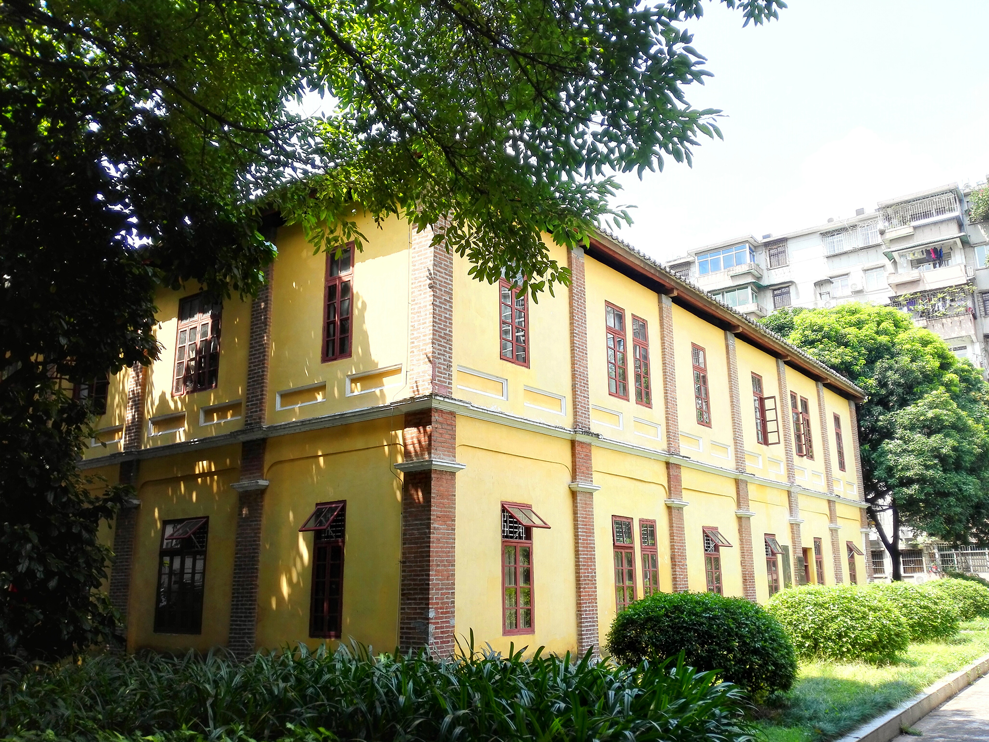仲恺农业工程学院