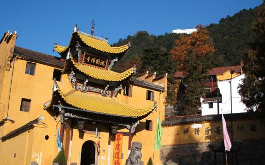 九华山(国家自然与文化双遗产、国家5A级旅游景区)