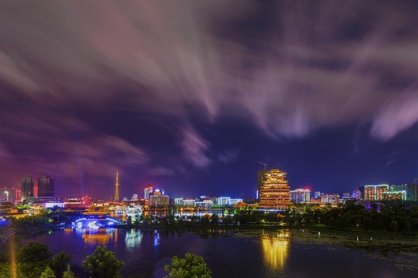 天门西湖夜景
