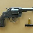 Revolver(左轮手枪)