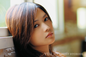 YUI《My short stories》收录WHY ME YUI《My short stories》收录WHY ME