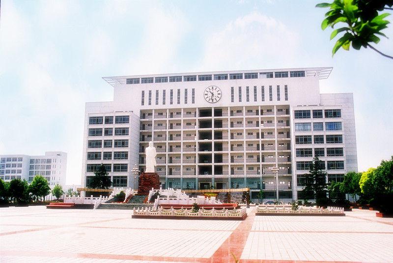 仙桃职业学院校园风景
