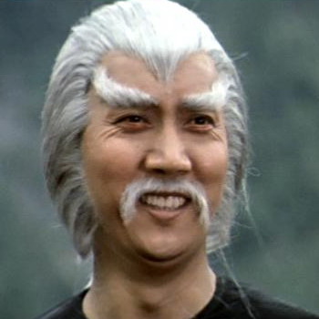 任世官 任世官