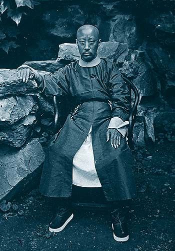 留守北京和洋人周旋的恭亲王奕訢