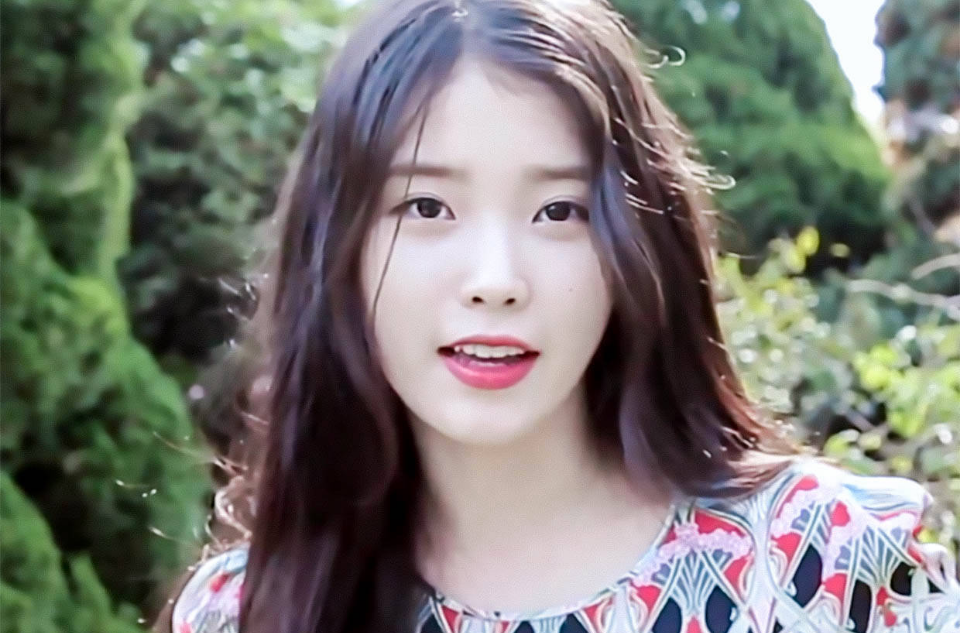 real(IU(李知恩)第三张迷你专辑) real(IU(李知恩)第三张迷你专辑)