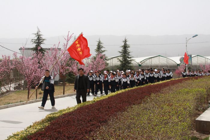 一中孩子春游 一中孩子春游