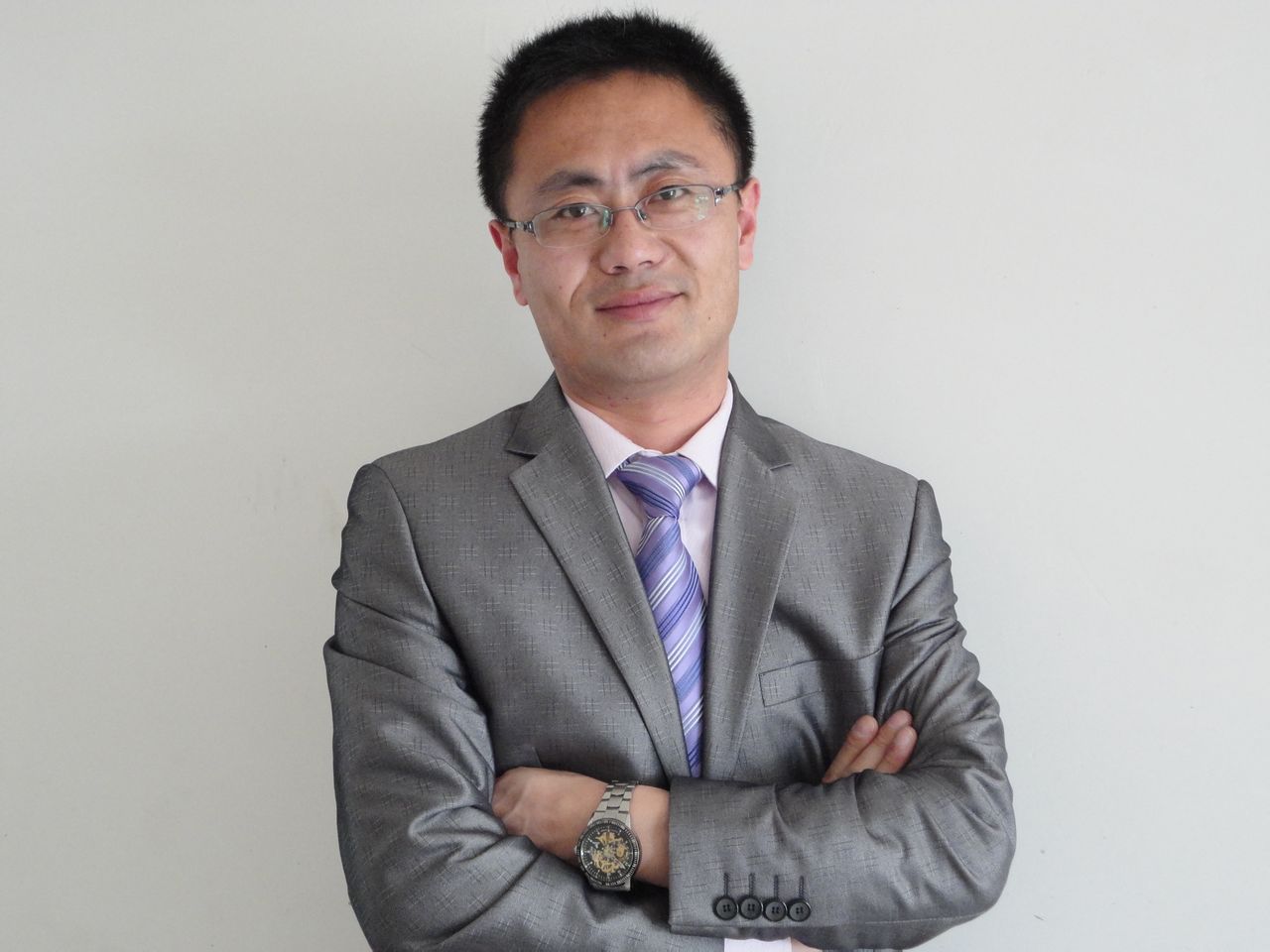 任尔东 任尔东