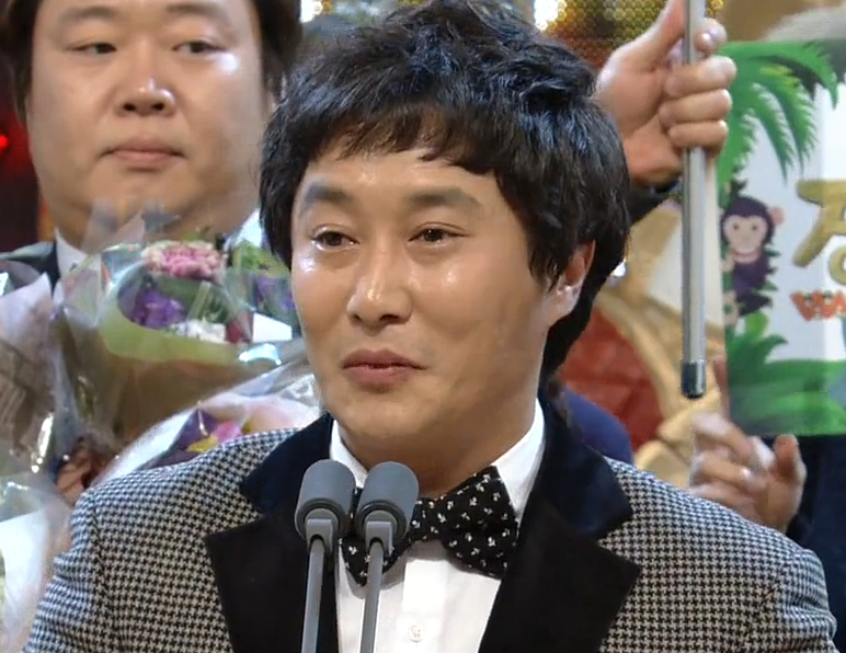 2013 SBS演艺大赏 大赏 金炳万 2013 SBS演艺大赏 大赏 金炳万