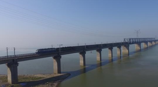 衢九铁路鄱阳湖特大桥 衢九铁路鄱阳湖特大桥