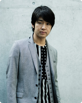 藤卷亮太